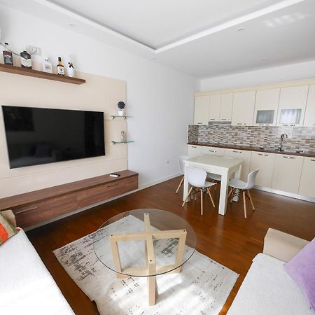 Seaview Apartment Avlonya Dış mekan fotoğraf